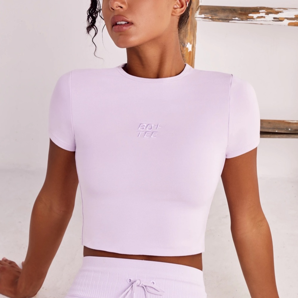 bo+tee stay on top lilac crop top